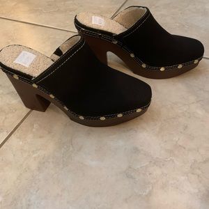 Crowned and Ivy heeled clogs
